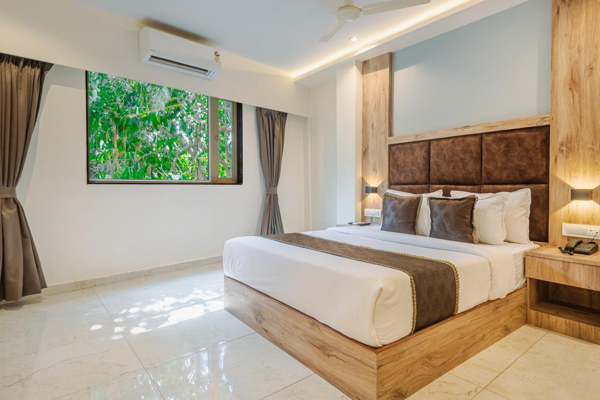 Hotel Silver Park Mumbai Exterior photo